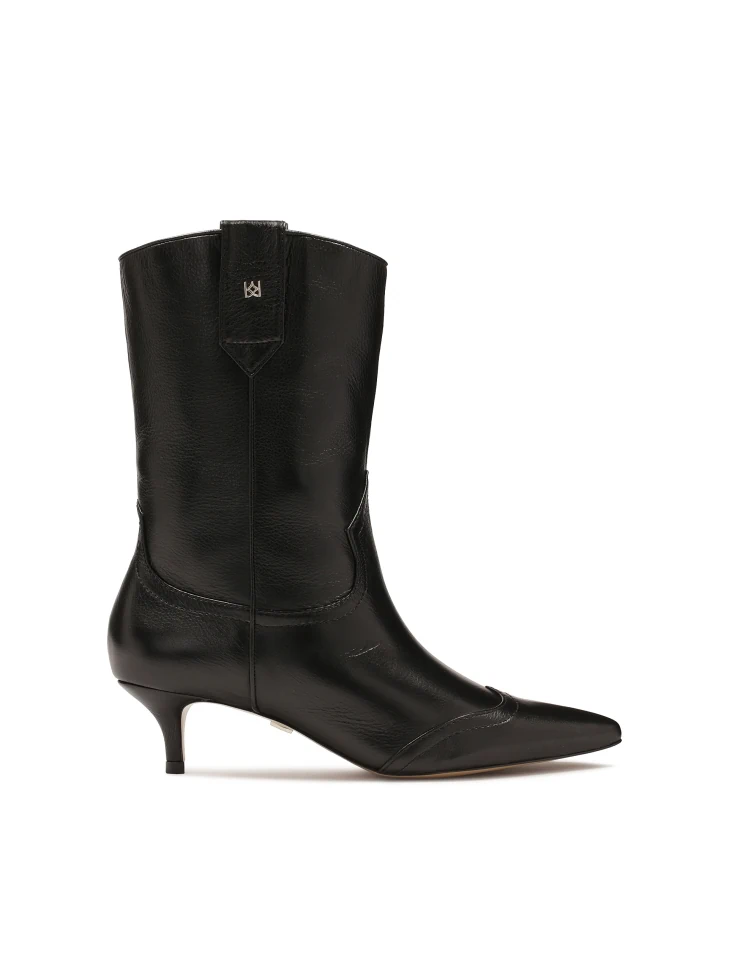 kazar Black boots with rounded upper in cowboy style