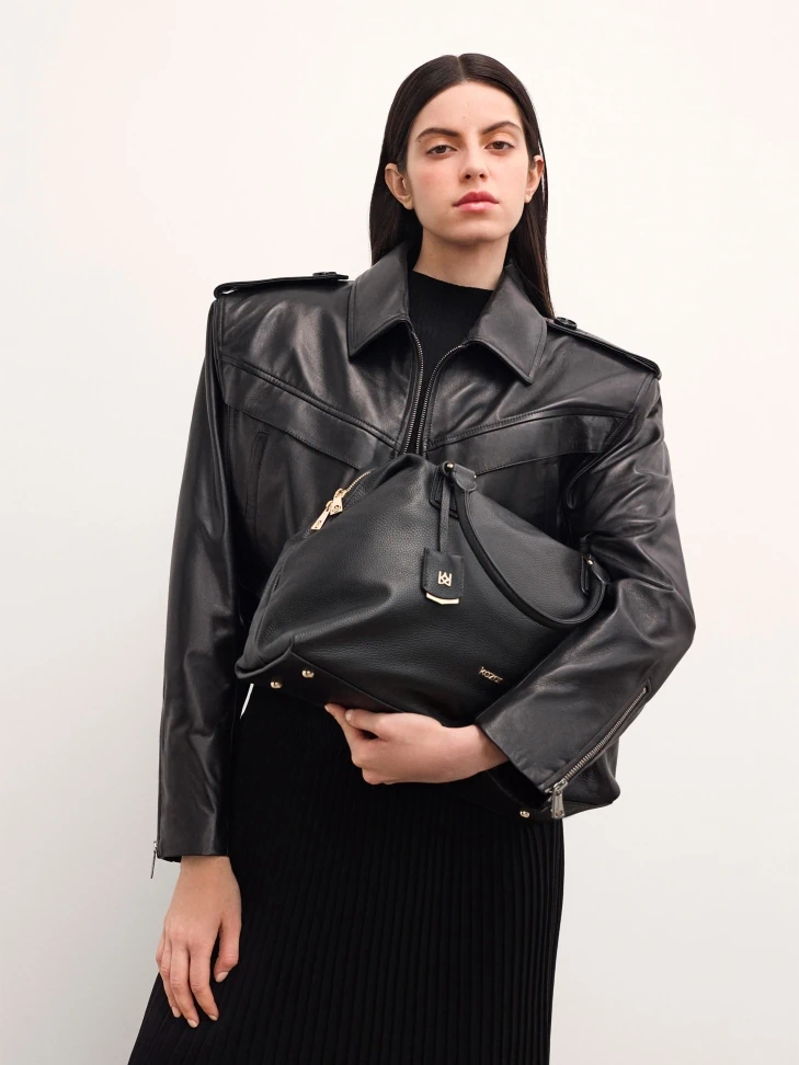 Kazar Black Leather Handbag With Key Ring And Detachable Strap