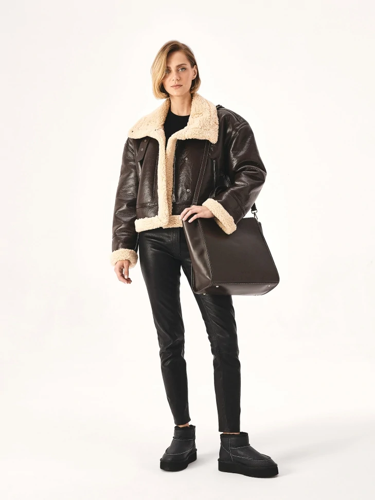 Kazar Black Leather Snow Boots With White Threading