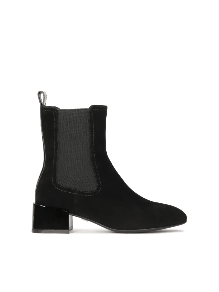 kazar Black suede boots with elastic upper and low heel
