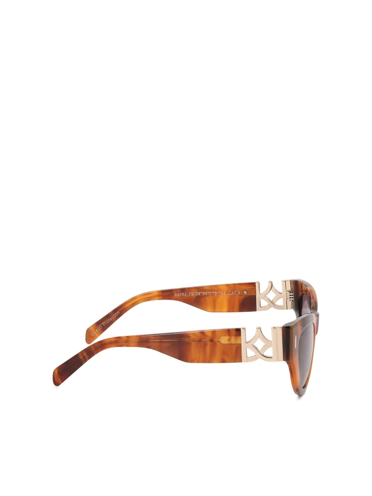 Kazar Cat-eye Sunglasses With A Tortoiseshell Frame