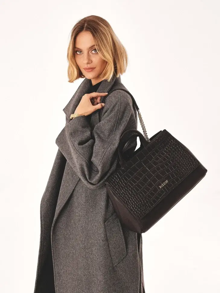 Kazar Chic Handbag In The Form Of A Trunk With Handles