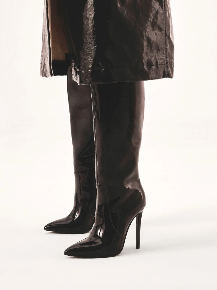 Kazar Elegant Stiletto Heeled Boots In Patent Leather