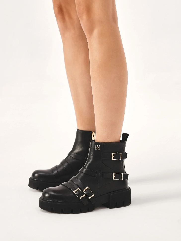 Kazar Flat Boots Decorated With Straps With Buckles