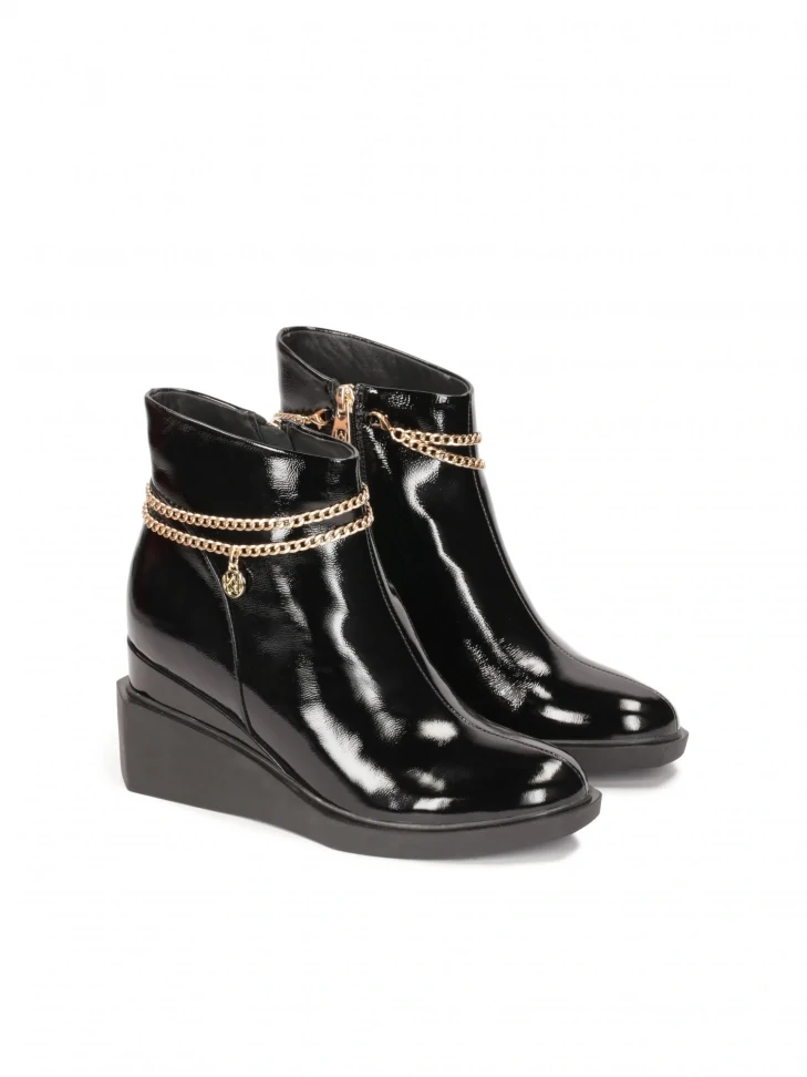 Kazar Ankle Boots With Detachable Chain