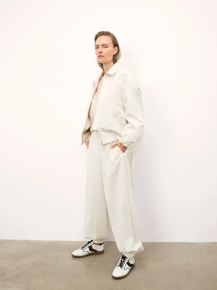 Kazar Avant-garde Sneakers With An Animal Motif