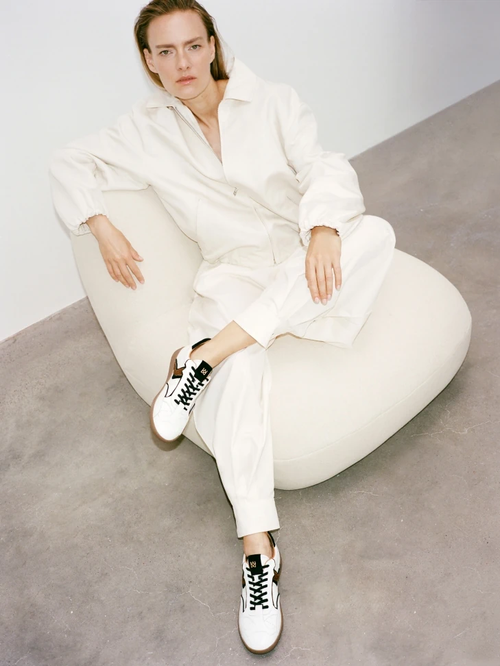 Kazar Avant-garde Sneakers With An Animal Motif