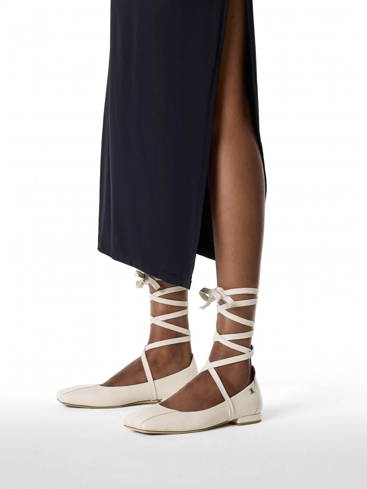 Kazar Beige Pumps With Binding Around The Ankle