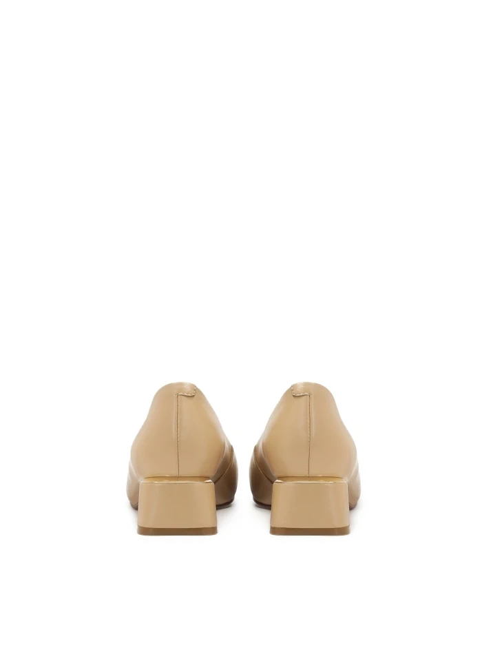 Kazar Beige Pumps With Metal Insert On A Post