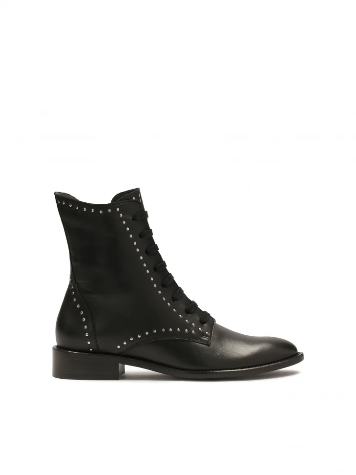 kazar Black boots decorated with rivets