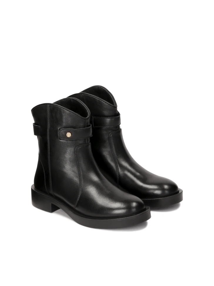 Kazar Black Boots On A Flat Sole