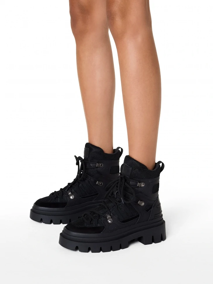 Kazar Black Boots On Sole With Trefoil