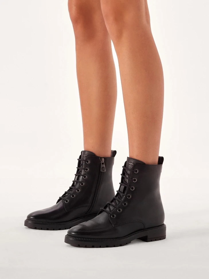 Kazar Black Boots With Lacing And Zipper