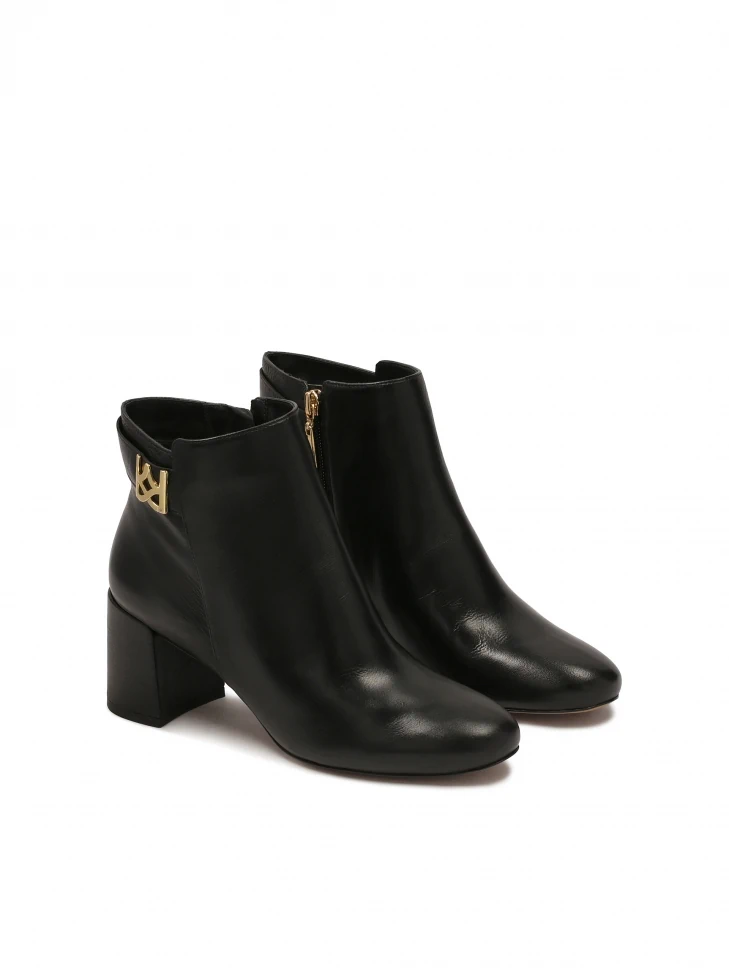 Kazar Black Boots With Wide Heels