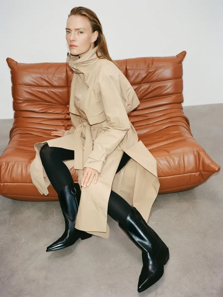 Kazar Black Cowboy Boots With Low Heels