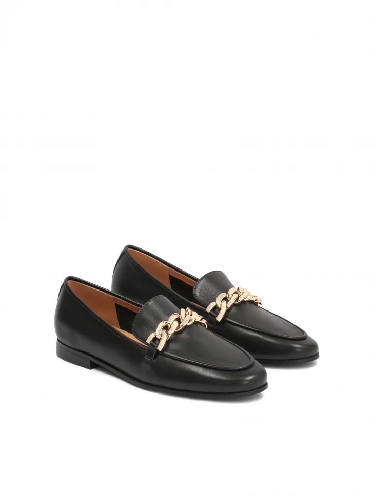 Kazar Black Flat Shoes Decorated With A Chain