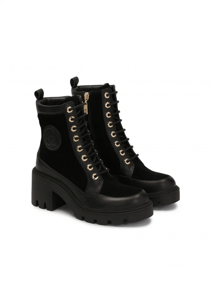 Kazar Black Heeled Boots With Trep Sole