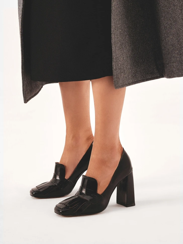 Kazar Black High-top Pumps