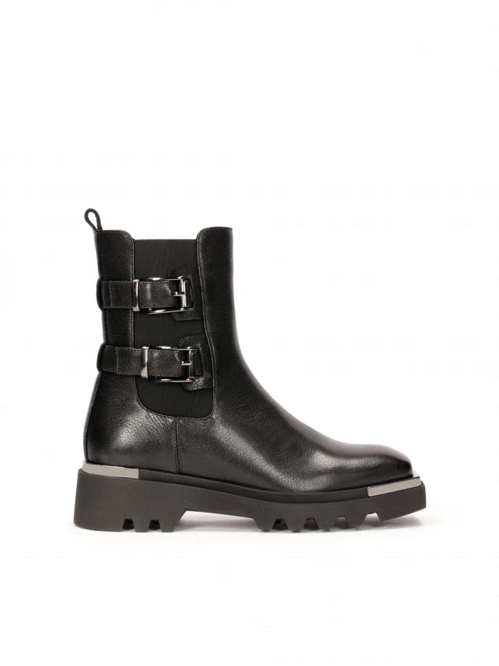 kazar Black leather boots in rock style