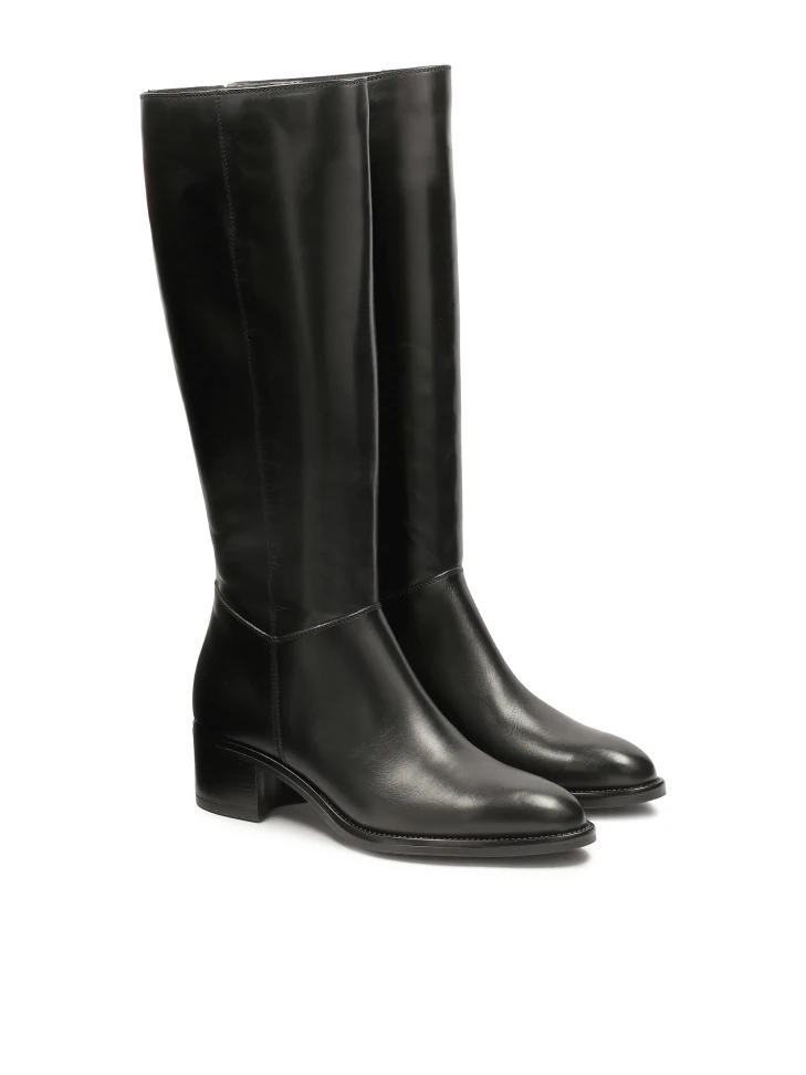 Kazar Black Leather Boots With A Simple Upper