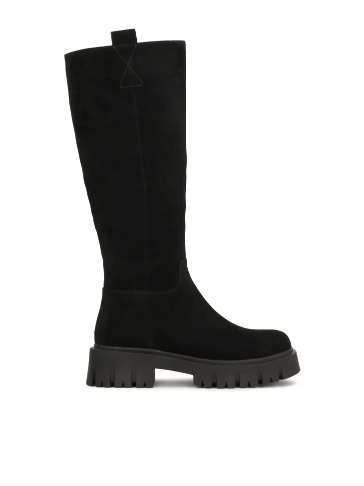 kazar Black leather boots with grooved sole