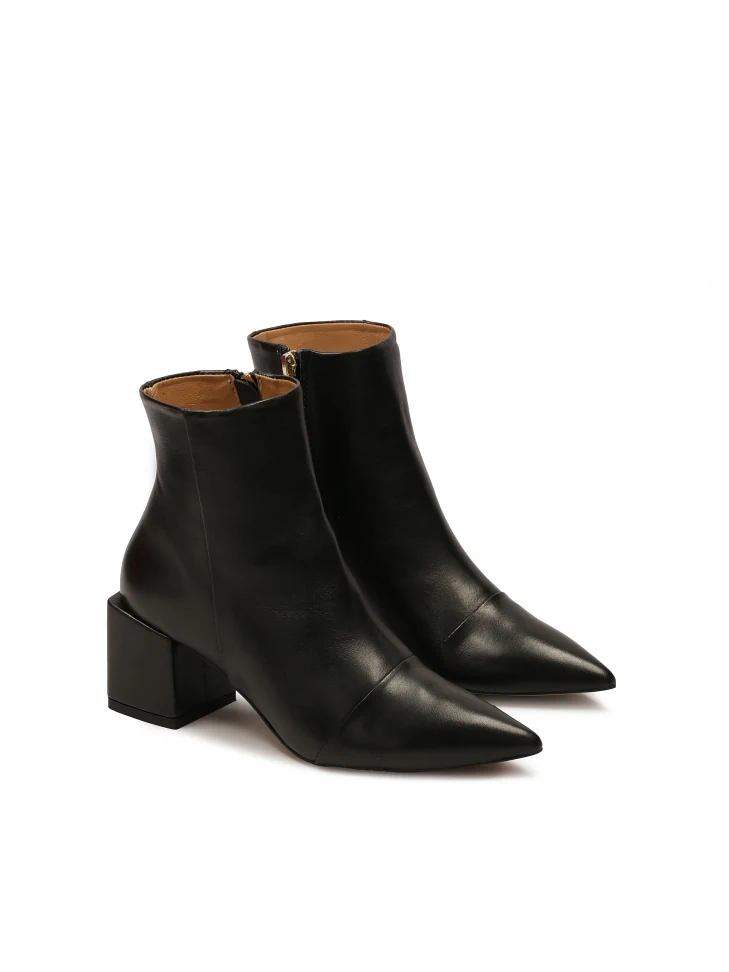 Kazar Black Leather Boots With Square Heel