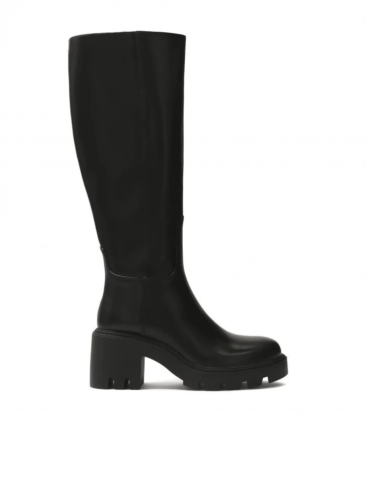kazar Black leather boots with wide heels