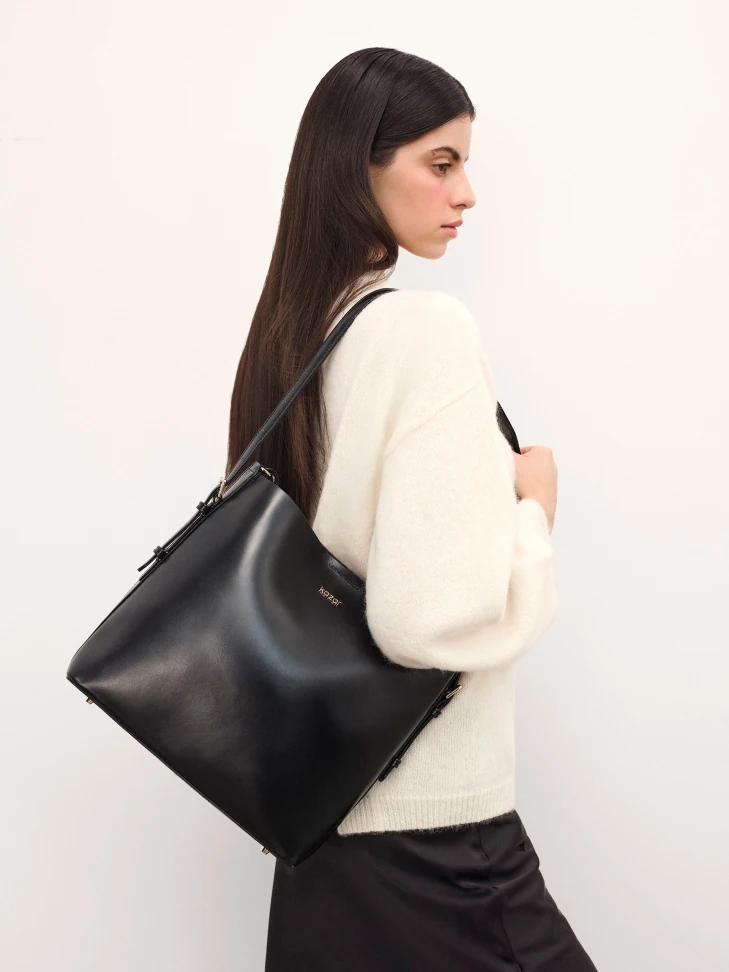 Kazar Black Leather Handbag