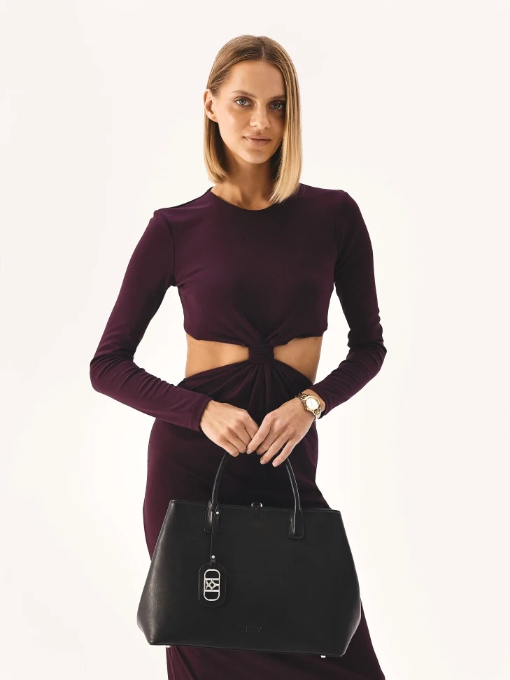 Kazar Black Leather Handbag In Minimal Style