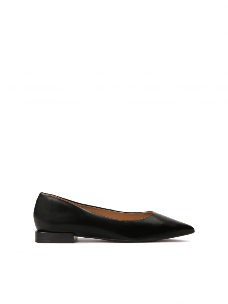kazar Black leather pumps with flat heel