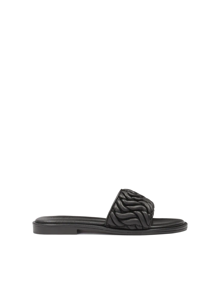 kazar Black leather slides with crinkle strap