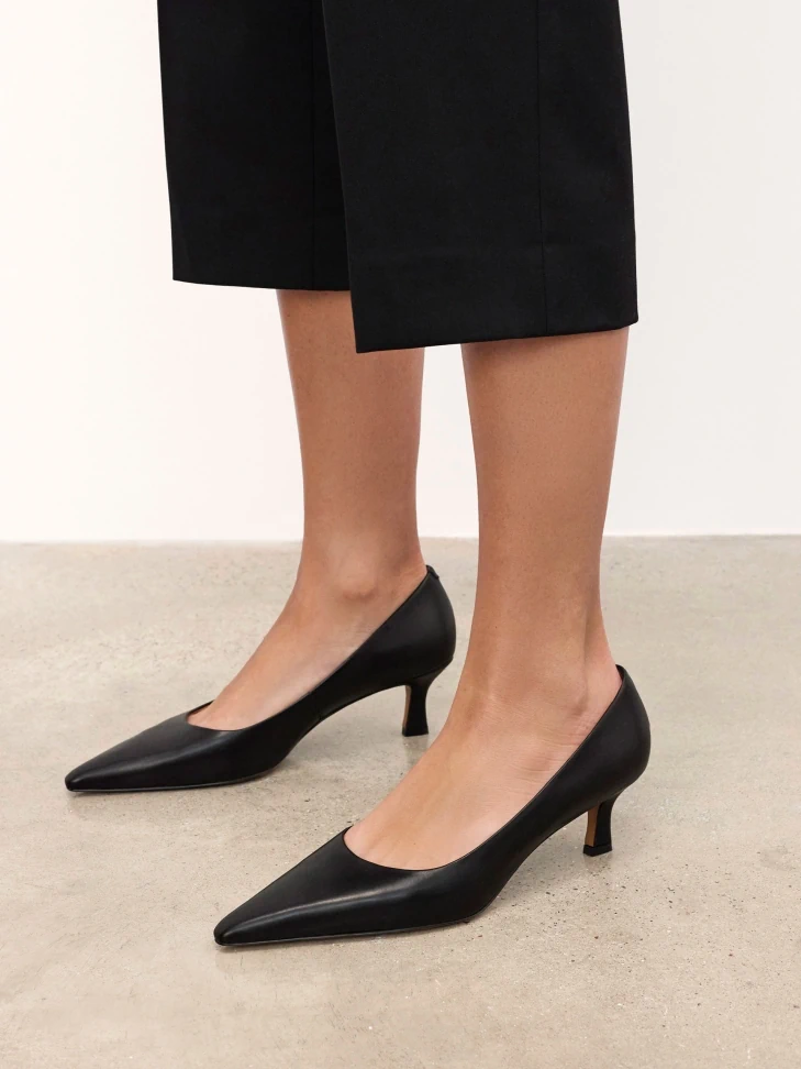 Kazar Black Low-heeled Pumps