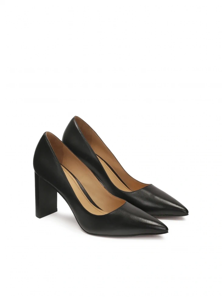 Kazar Black Pumps On A Post