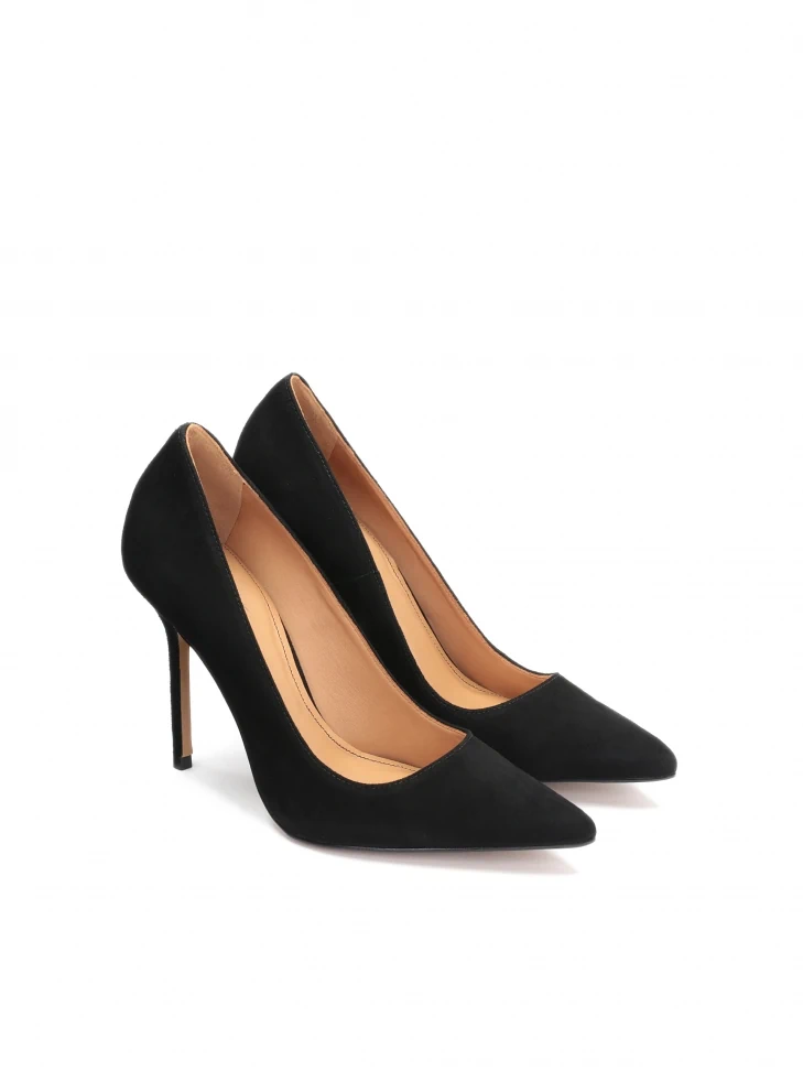 Kazar Black Pumps On A Sleek Heel