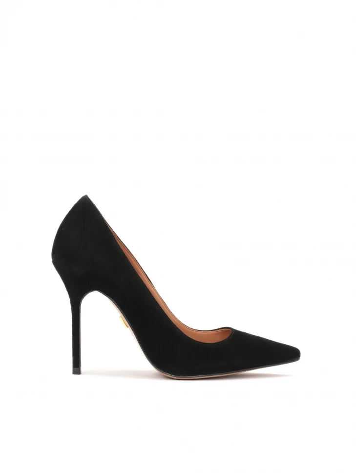 kazar Black pumps on a sleek heel