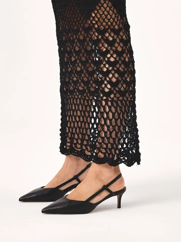 Kazar Black Pumps With Cut-out Upper