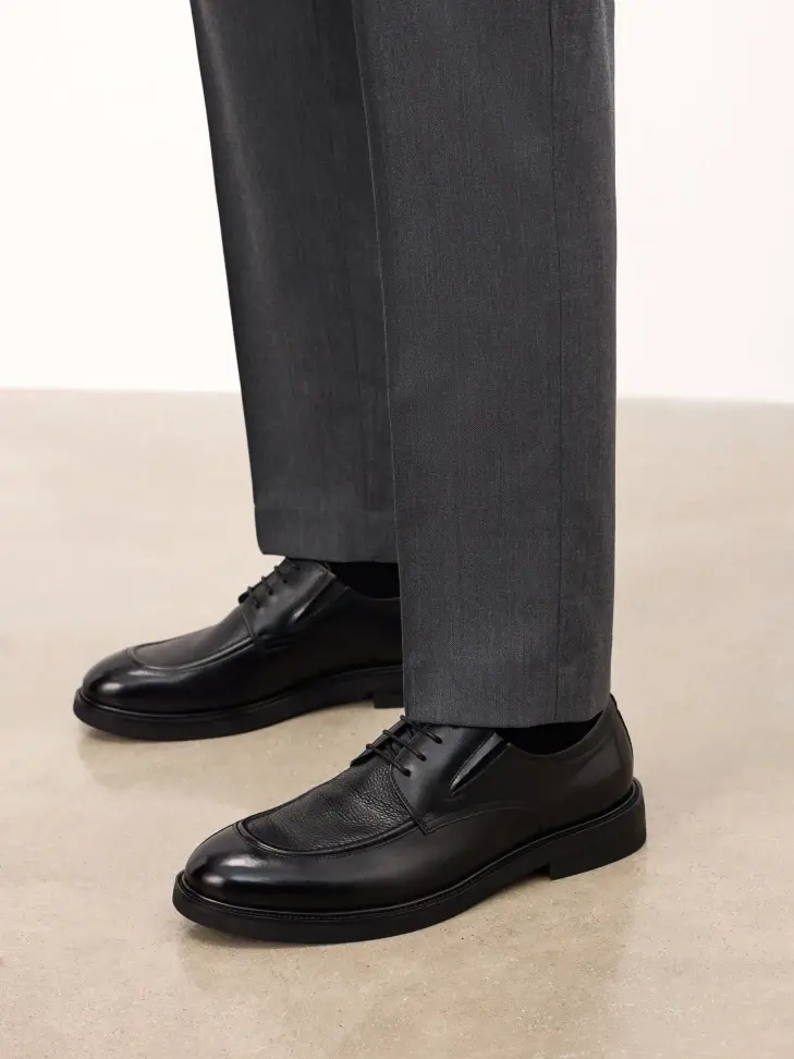 Kazar Black Shoes With Decorative Stitching