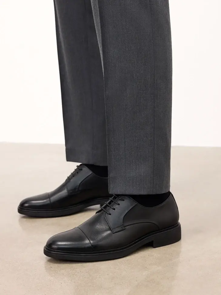 Kazar Black Shoes With Overlapping Toes