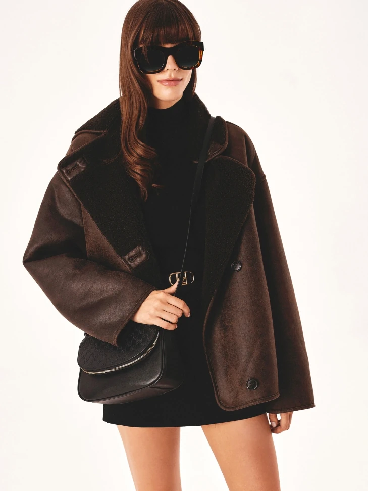 Kazar Black Shoulder Bag With Logoed Flap