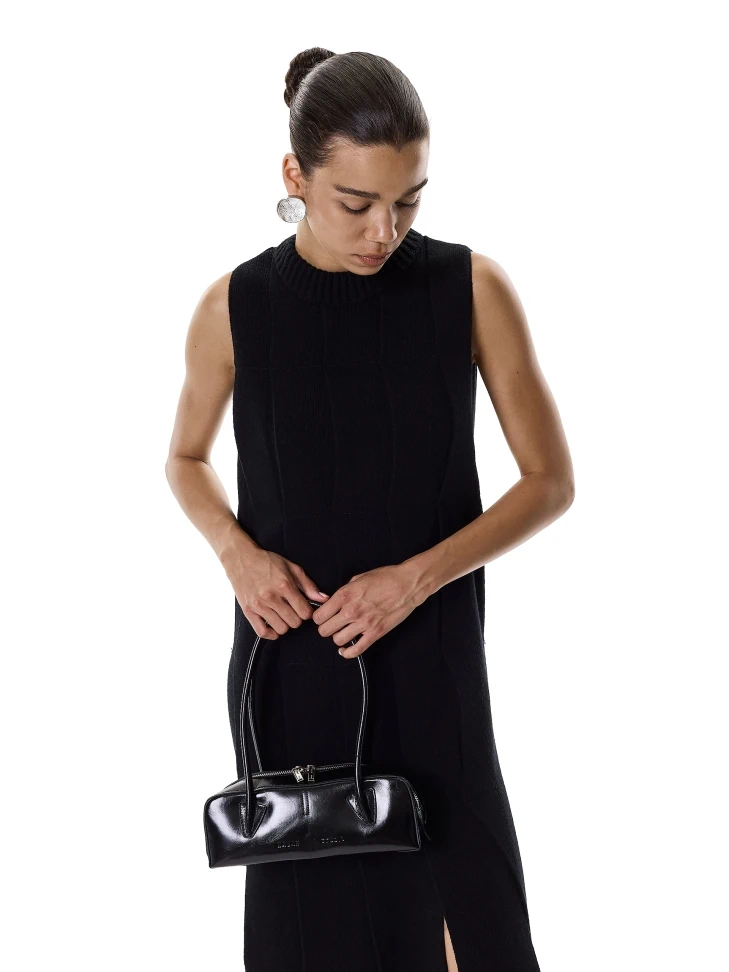 Kazar Black Shoulder Bag With Oblong Shape