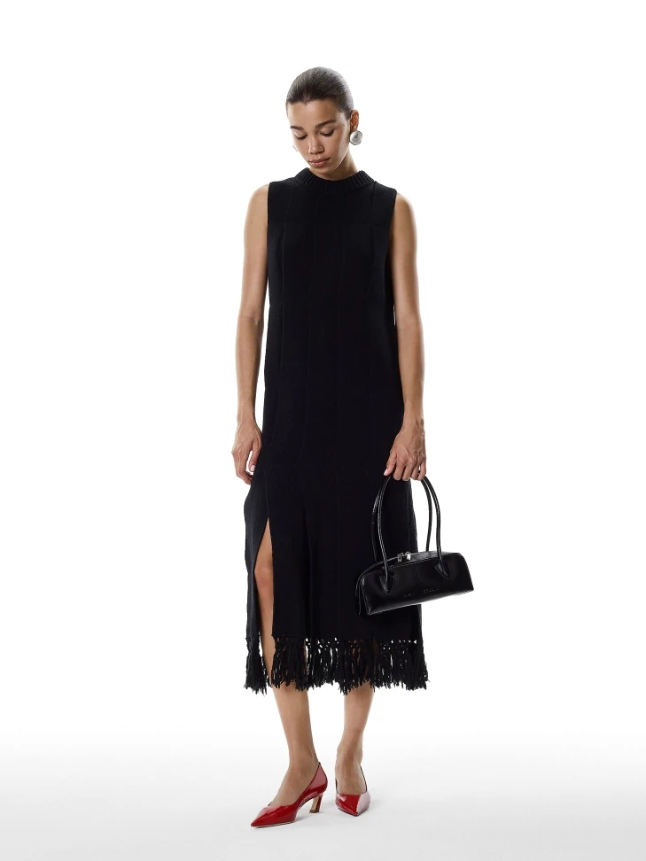 Kazar Black Shoulder Bag With Oblong Shape