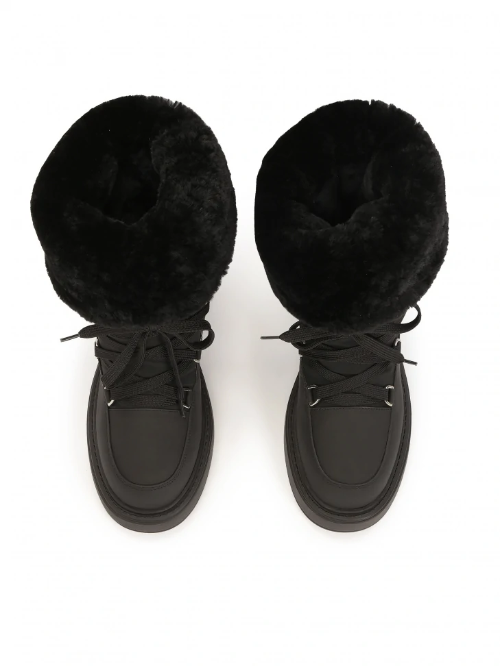 Kazar Black Snow Boots With Sheep's Wool