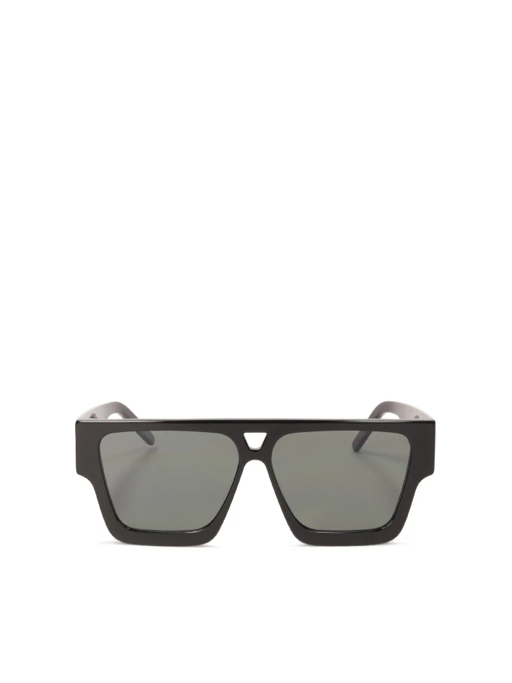 kazar Black sunglasses with thick frame
