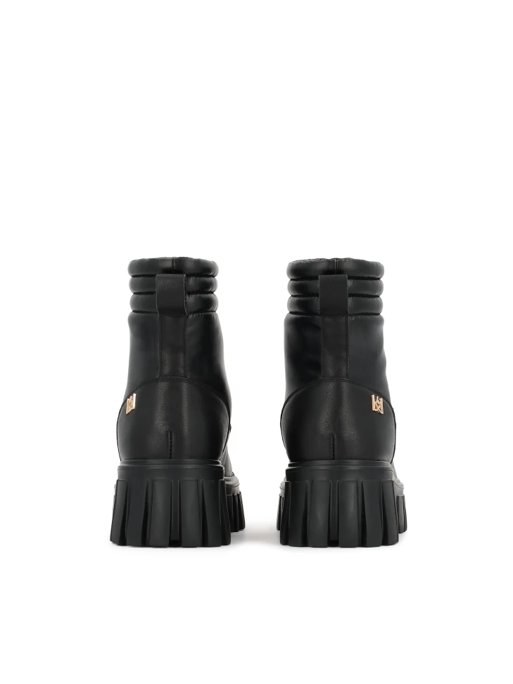 Kazar Boots With A Zipper On The Front