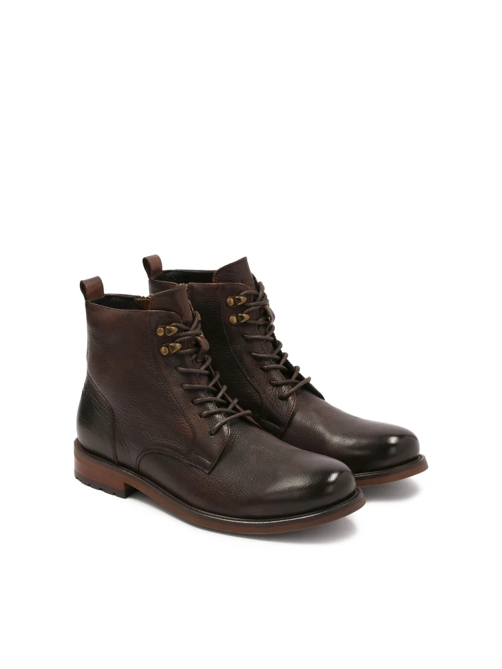 Kazar Brown Boots In An Elegant Style