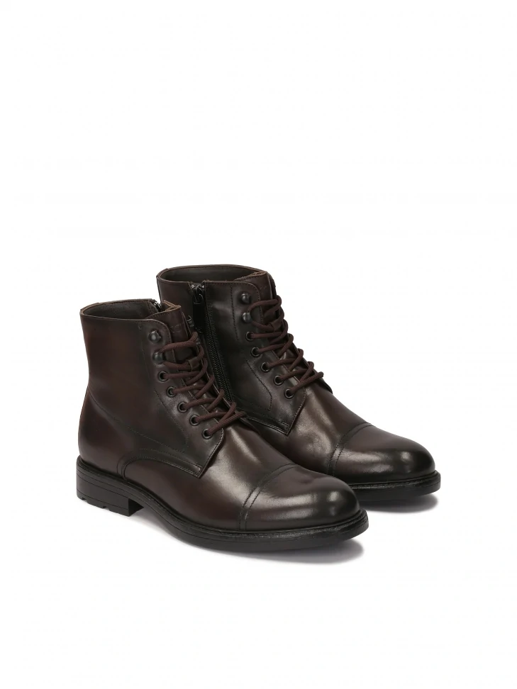 Kazar Brown Boots With Stitching On The Nose