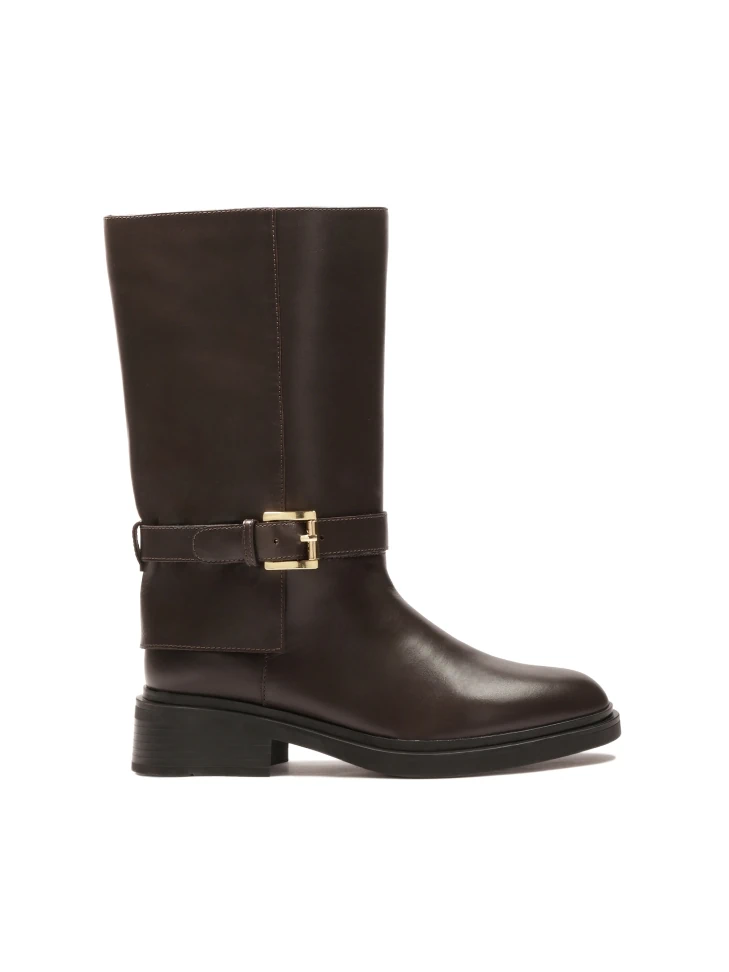 kazar Brown flat boots of the officer type