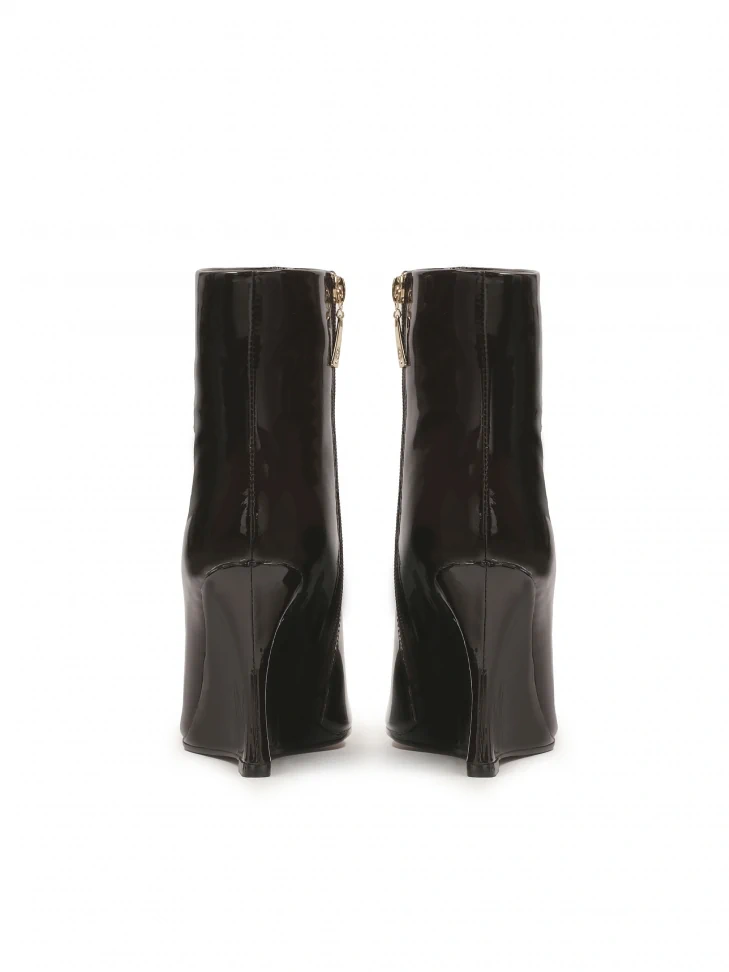 Kazar Brown Leather Boots On A Platform Heel