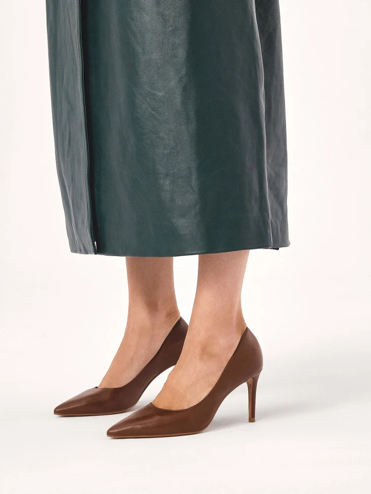 Kazar Brown Pumps With A Comfortable Heel