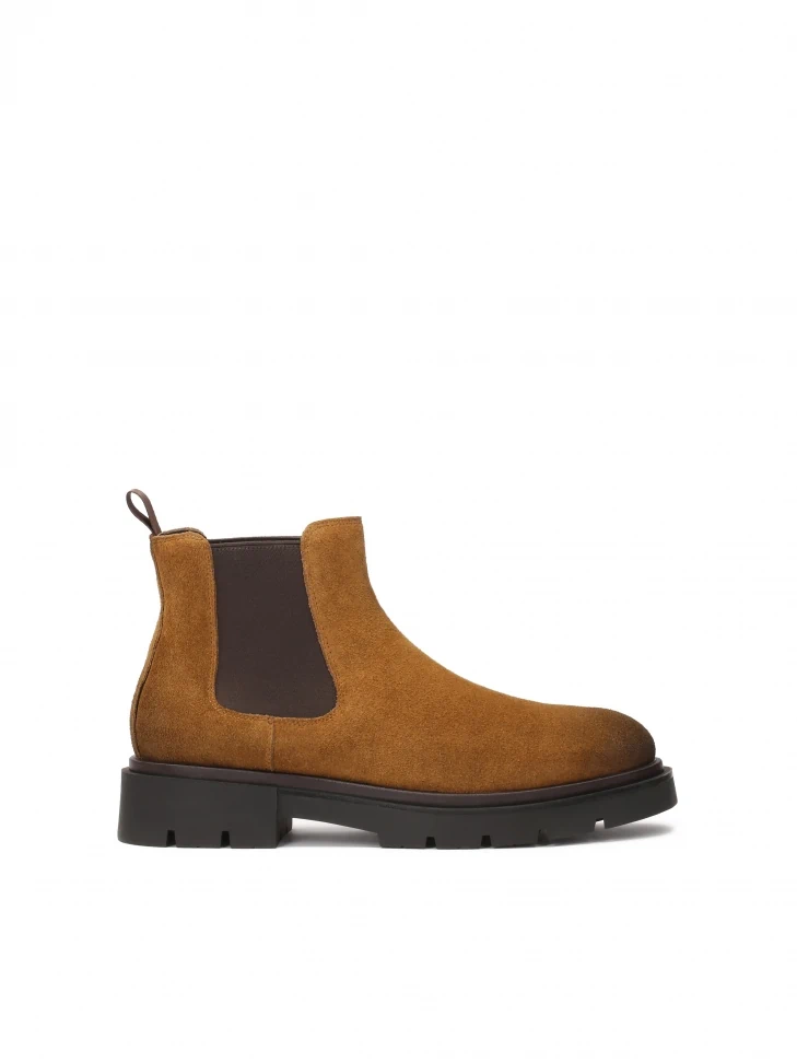 kazar Brown suede Chelsea boots with trep sole